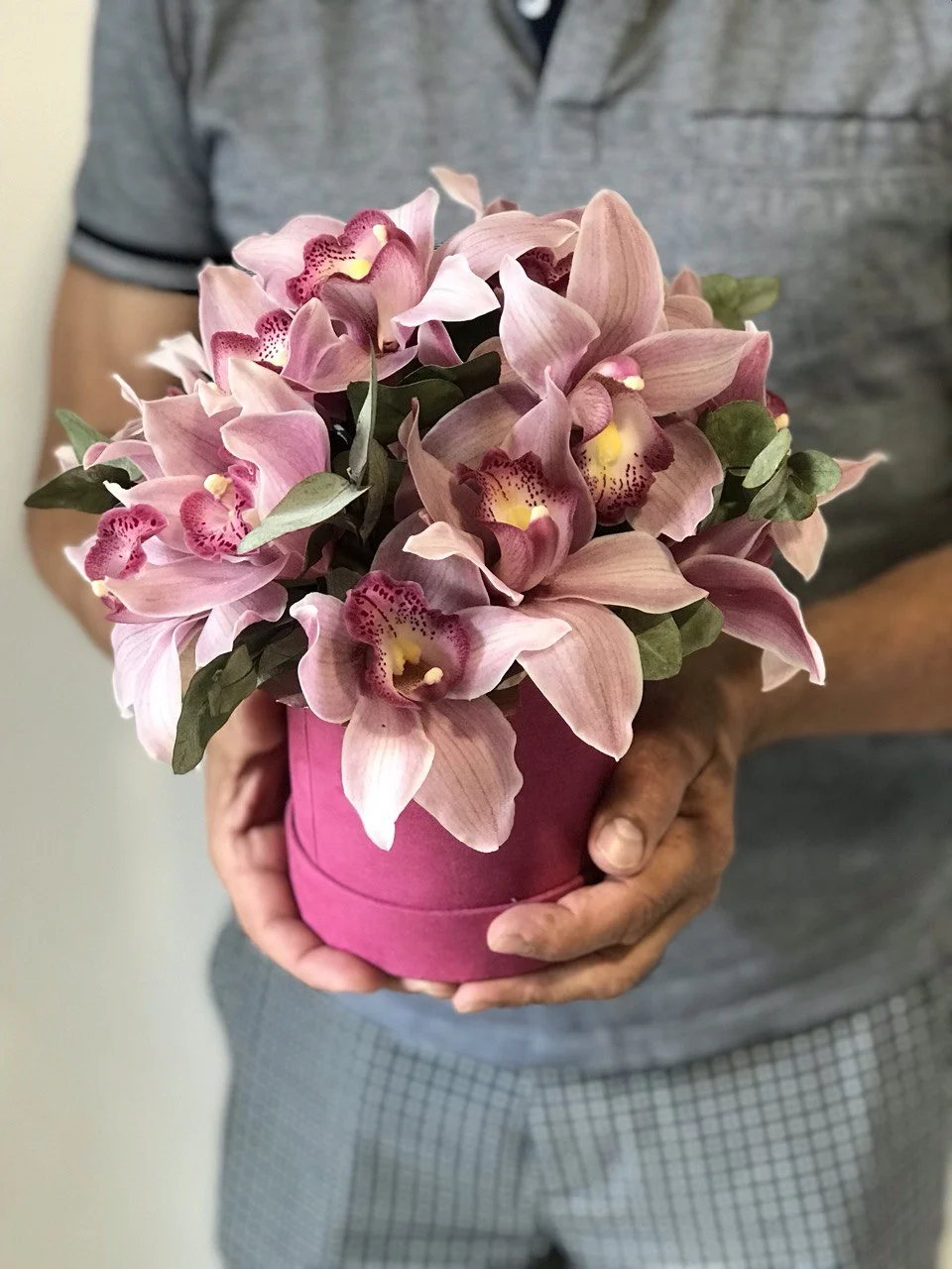 flower box ze storczyków poczta i kwiatowa dostawa Warszawa