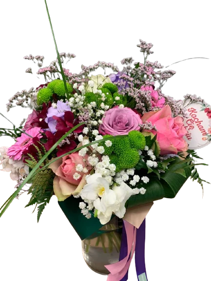Mieszny bukiet dla babci (róże, gerbery, frezji) z dostawą niska cena