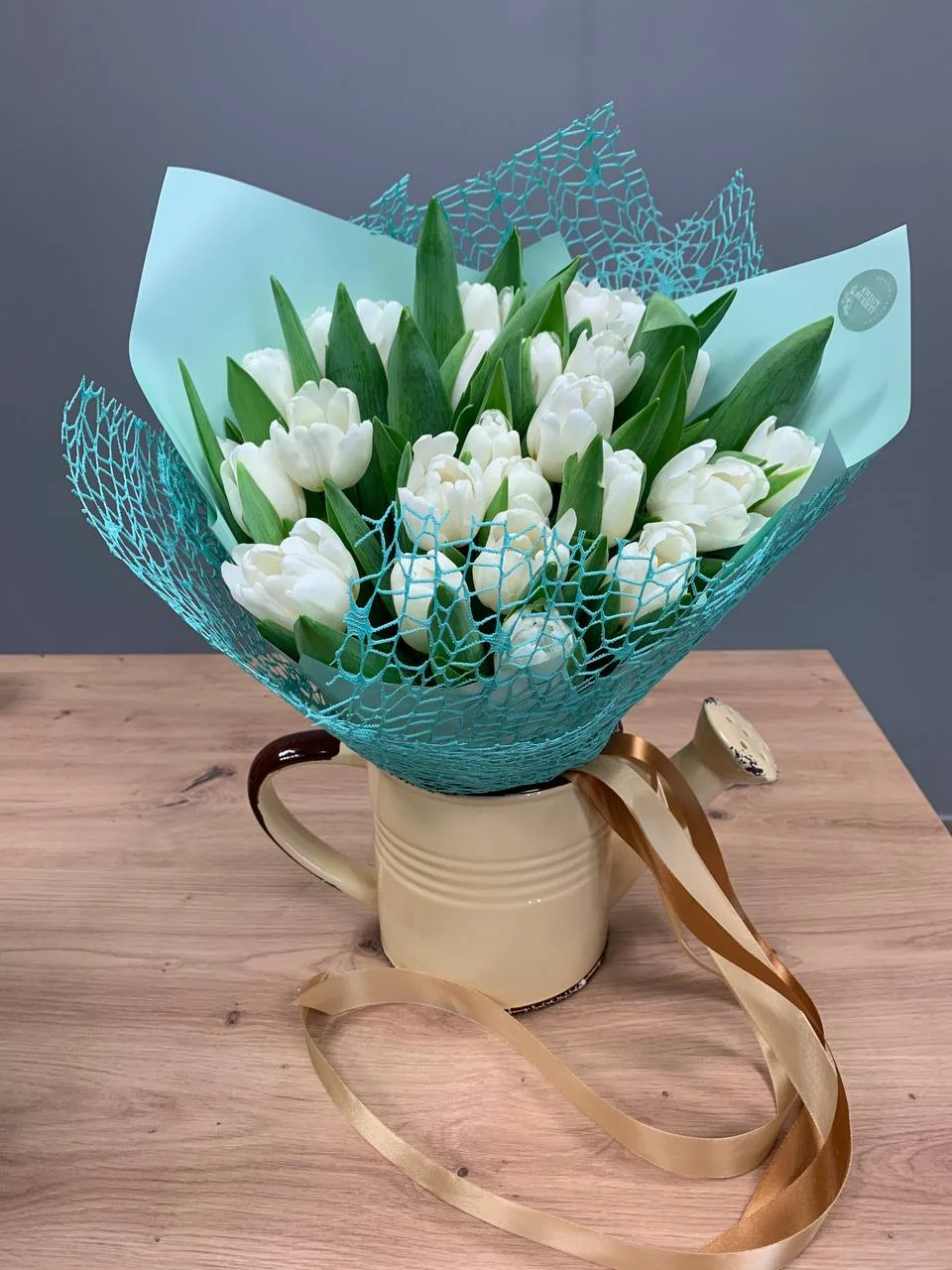Bukiet białych tulipanów z dostawą niska cena Pruszków