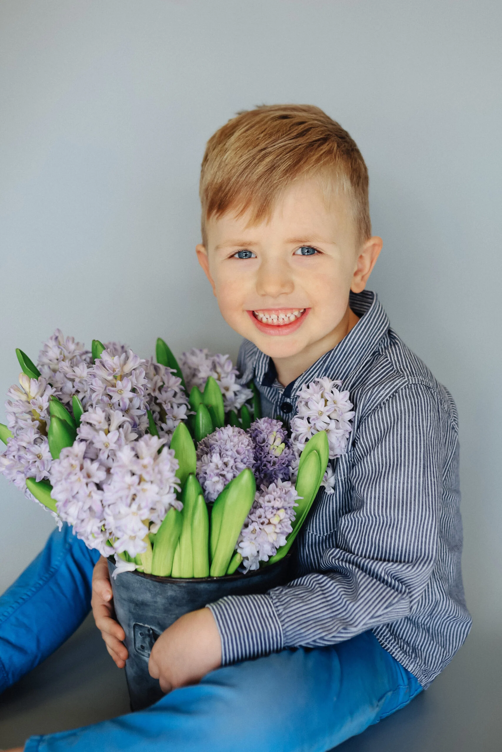 Wiosenny bukiet z dostawą niska cena