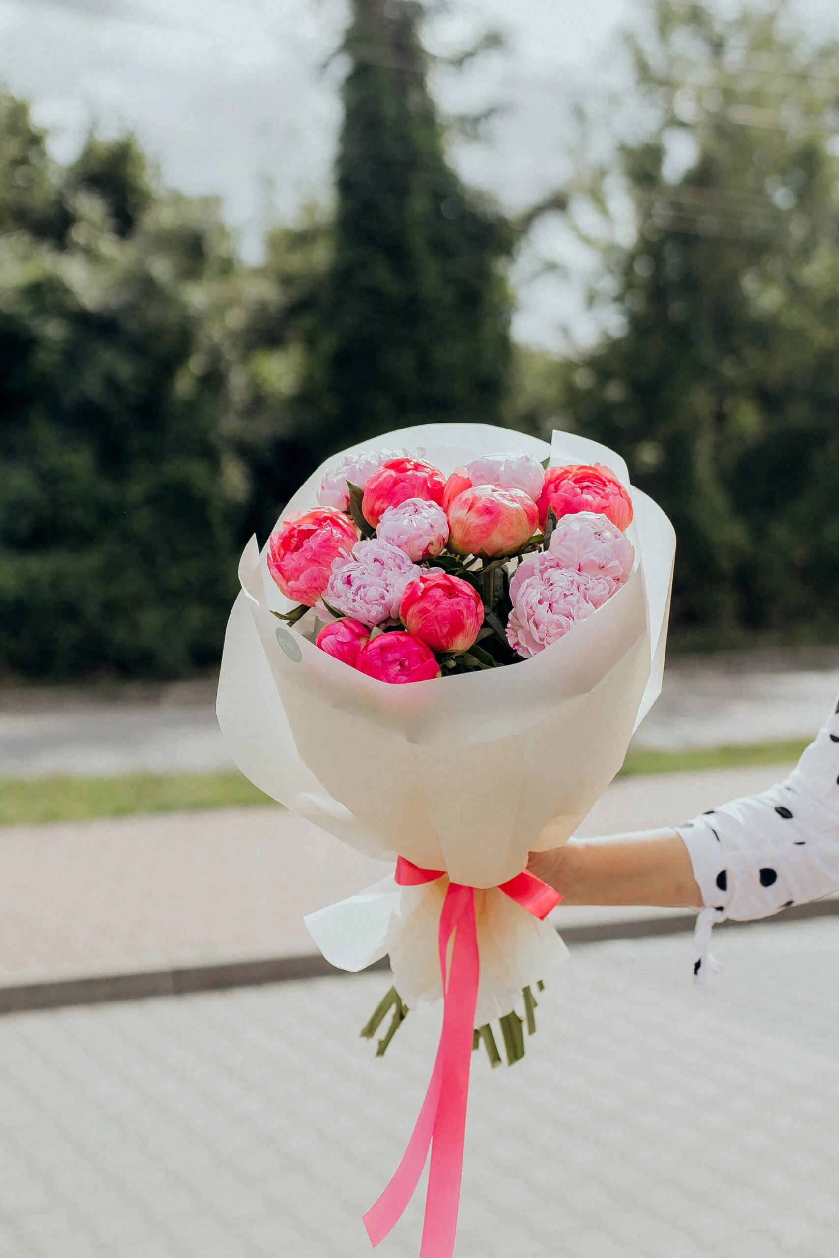 Bukiet peonii poczta kwiatowa Warszawa tanio