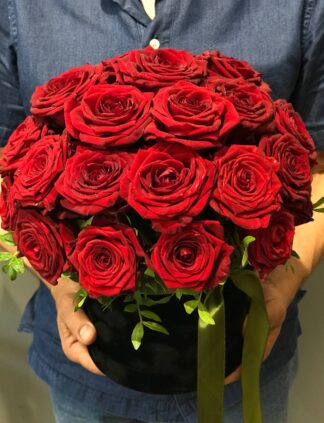 Flower box czerwone roze darmowa dostawa Grodzisk Mazowiecki