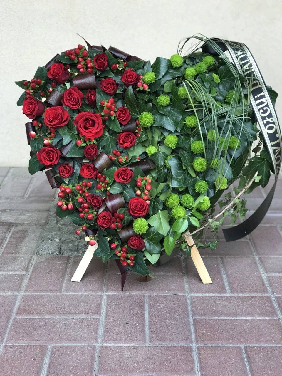 wieniec pogrzebowy serce cena