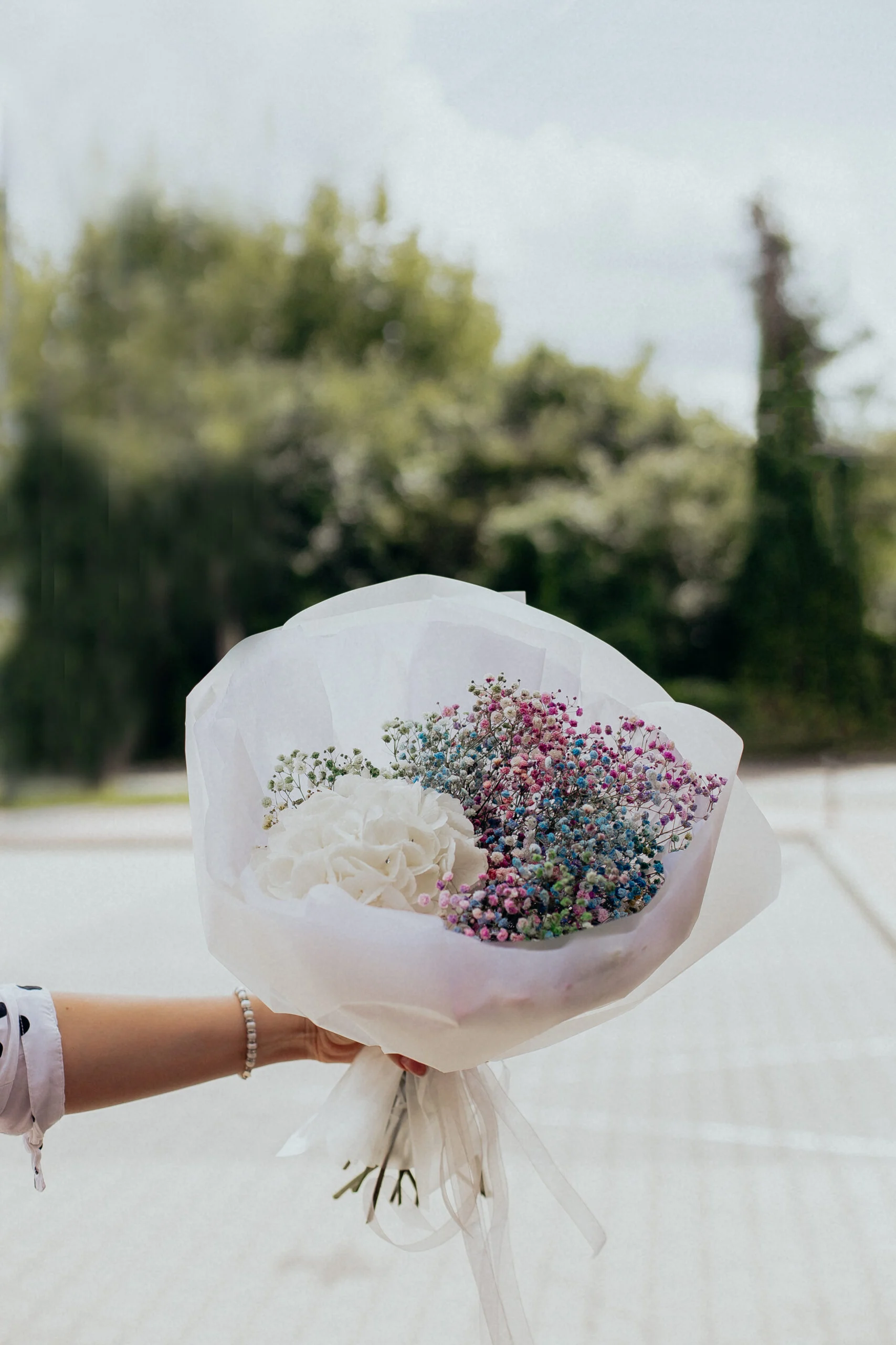 Bukiet z Hortensji i Gipsówki dostawa Błonie