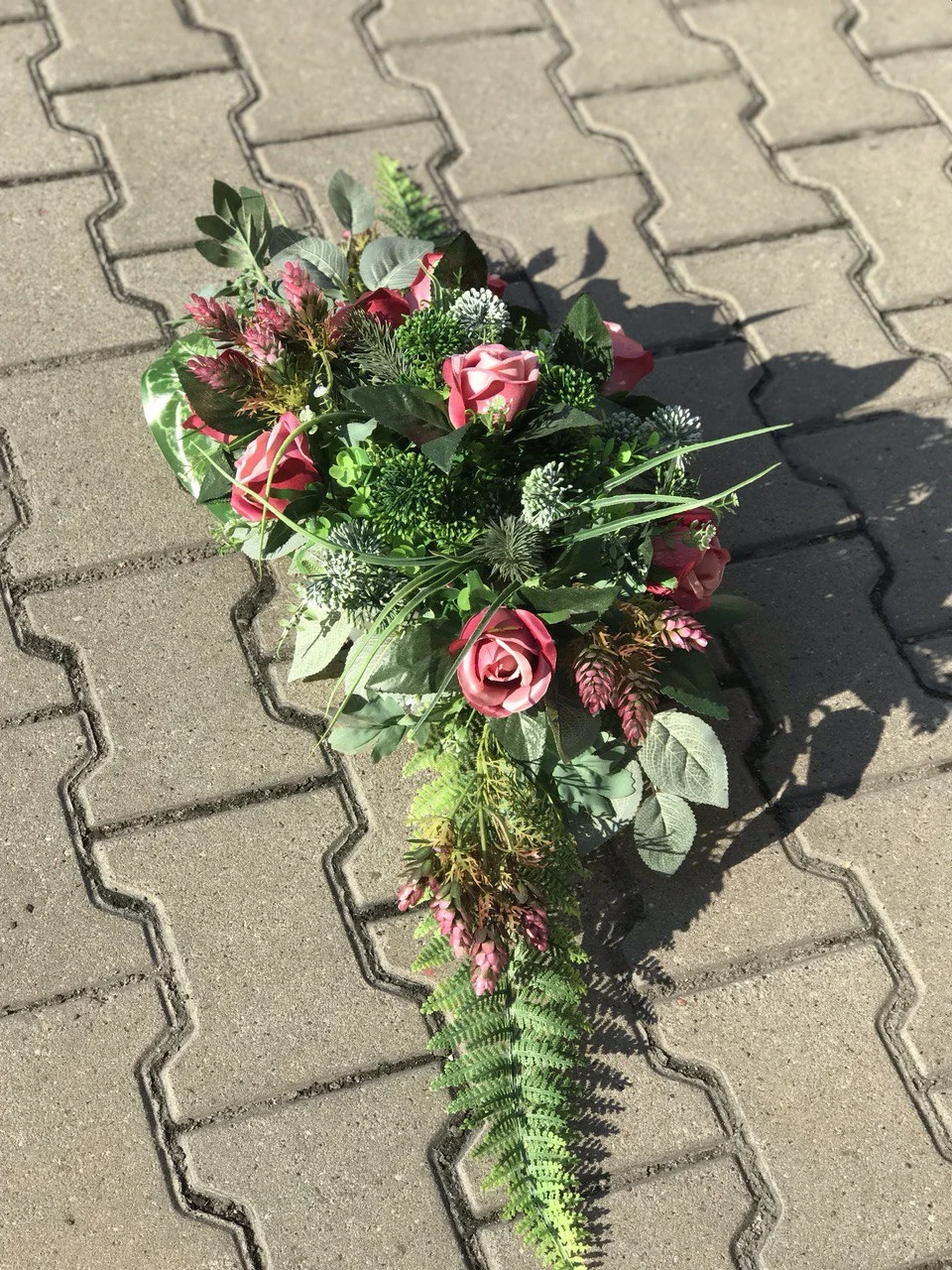 wiązanki na wszystkich świętych z róż Warszawa