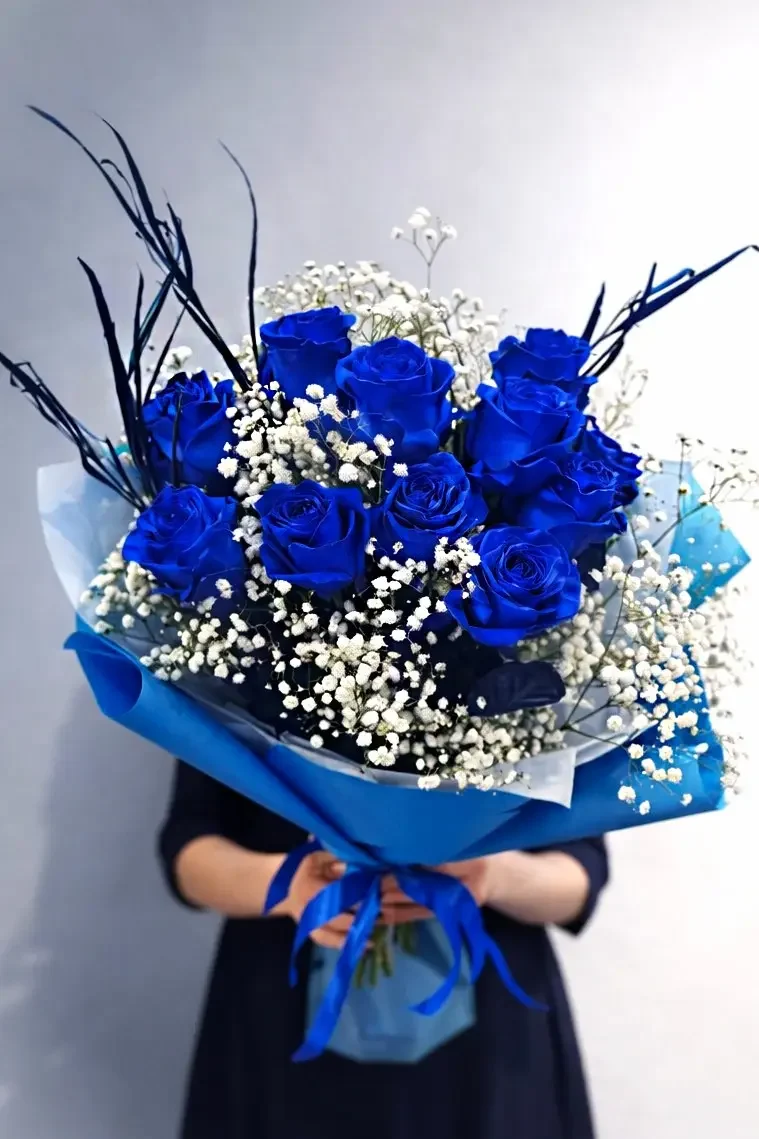 Wyjątkowy bukiet niebieskich róż