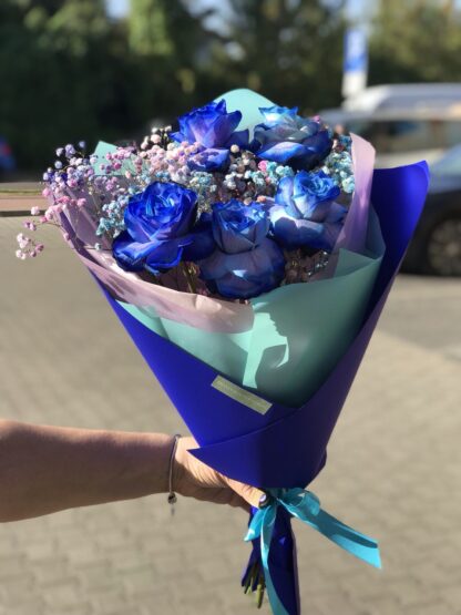 niebieskie róże poczta i kwiatowa dostawa Pruszków
