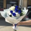 bukiet z niebieskich róż Pruszków