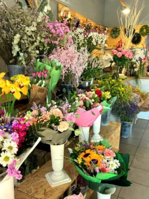 Kwiaciarnia Kwiaty-Bukiety – zrealizujemy zamówienie i dostarczymy kwiaty na terenie całej Polski.